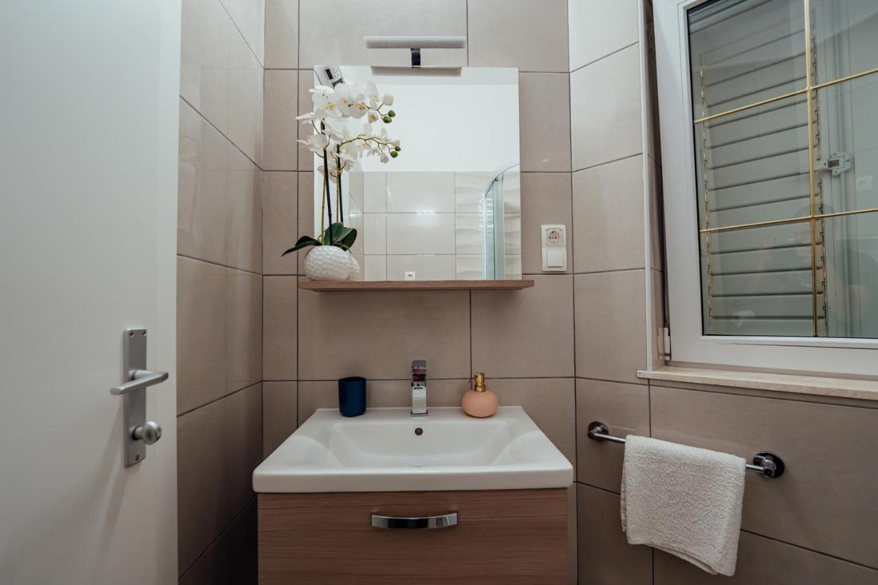 Guesthouse Villa Diana Makarska Bagian luar foto