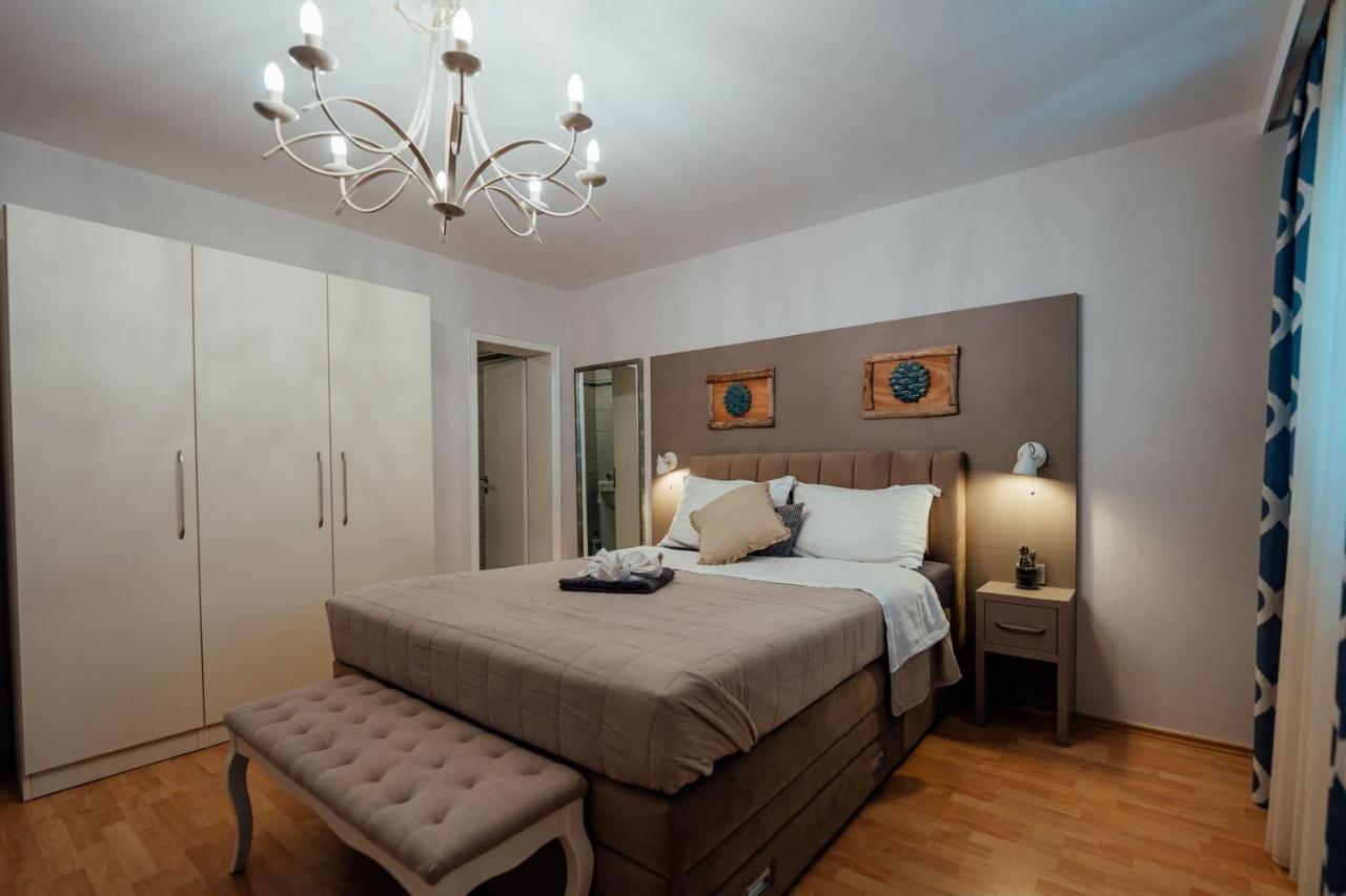 Guesthouse Villa Diana Makarska Bagian luar foto