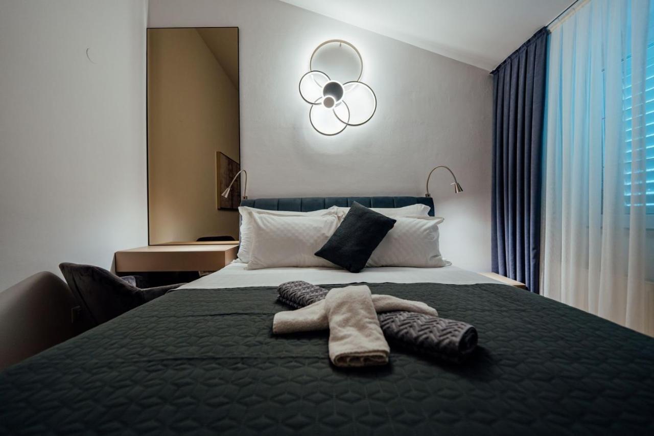 Guesthouse Villa Diana Makarska Bagian luar foto