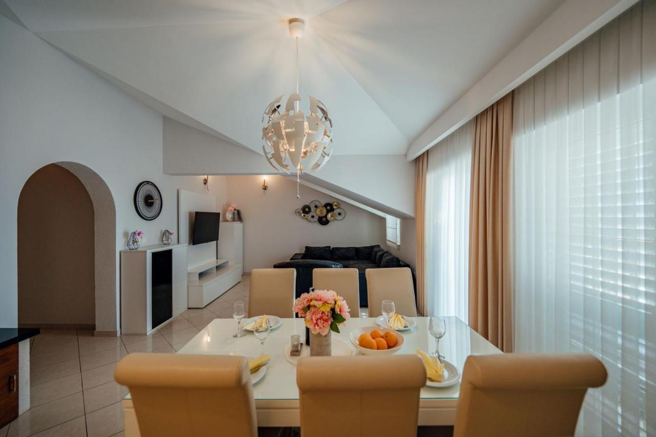 Guesthouse Villa Diana Makarska Bagian luar foto
