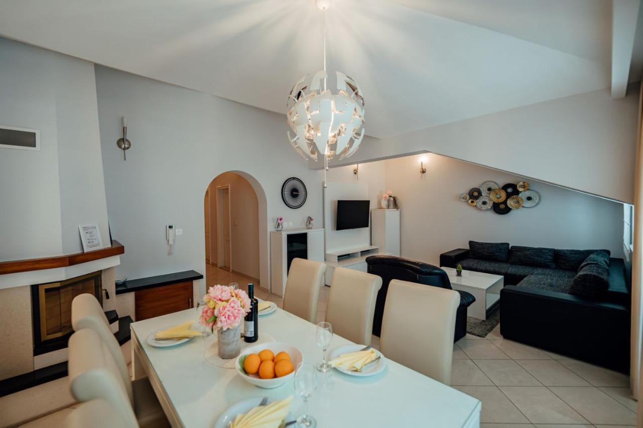 Guesthouse Villa Diana Makarska Bagian luar foto