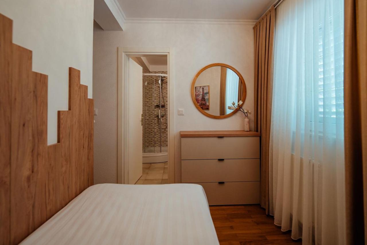 Guesthouse Villa Diana Makarska Bagian luar foto