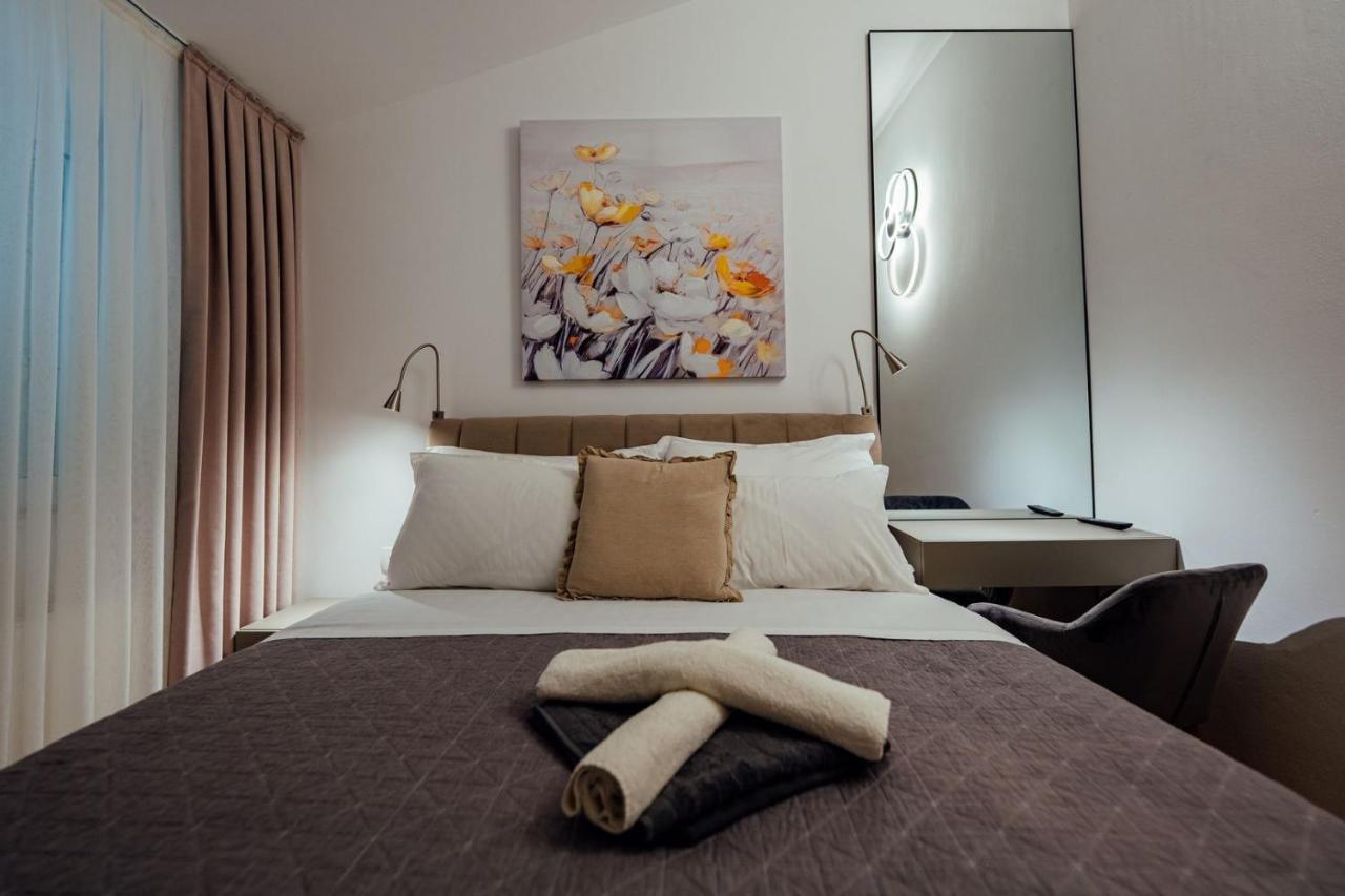 Guesthouse Villa Diana Makarska Bagian luar foto