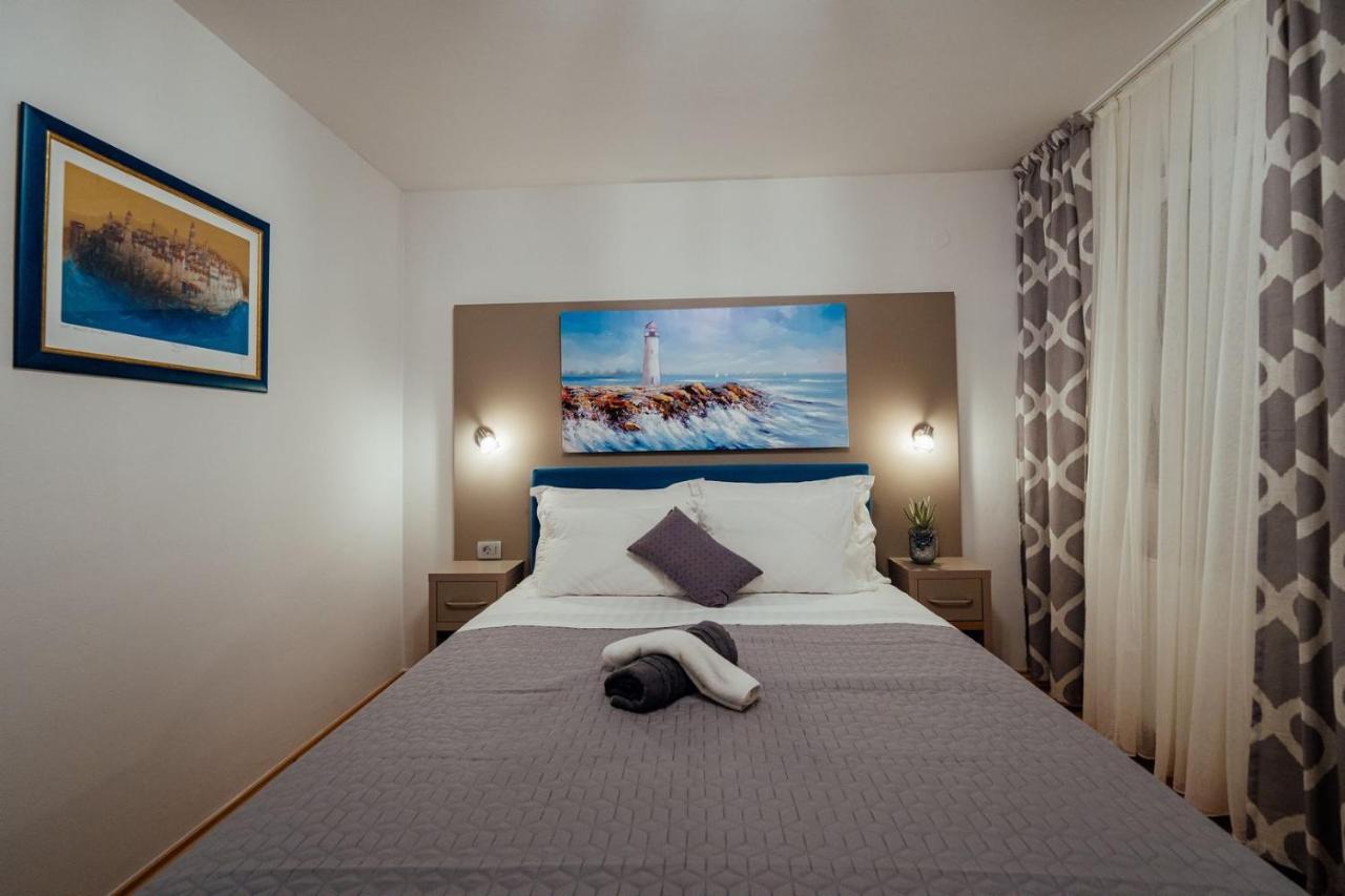 Guesthouse Villa Diana Makarska Bagian luar foto